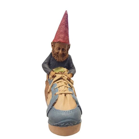 1990 Cairn Studios Tom Clark Pheidippides Gnome Shoe & Coin  USA - Picture 10 of 10